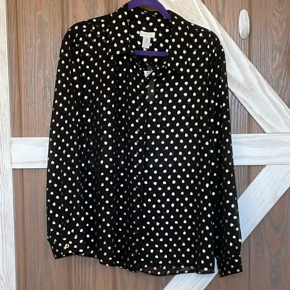 Chico’s Polka Dot Women's Sheer Button Down Top.
P2P 25” SIZE 3 (XL) NWT